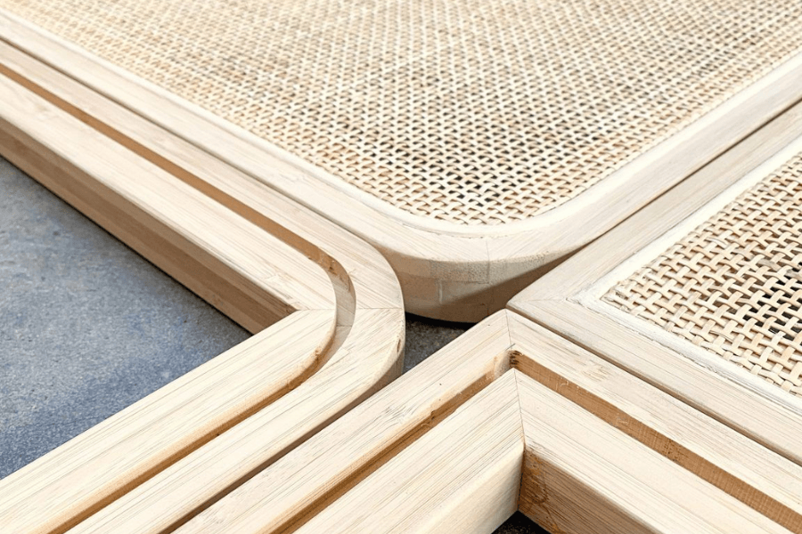 Tấm mây tre kết hợp cùng khung gỗ